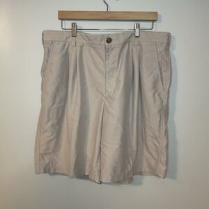 Columbia Mens Shorts Size 38 Khaki Fishing Beige Shorts Pockets 9.5" Inseam‎